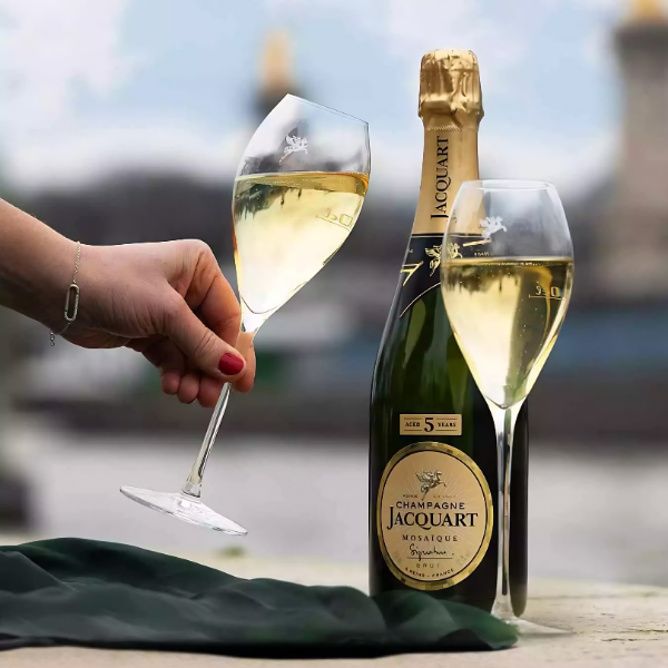 Champagne Jacquart Masterclass with Victor Liebault